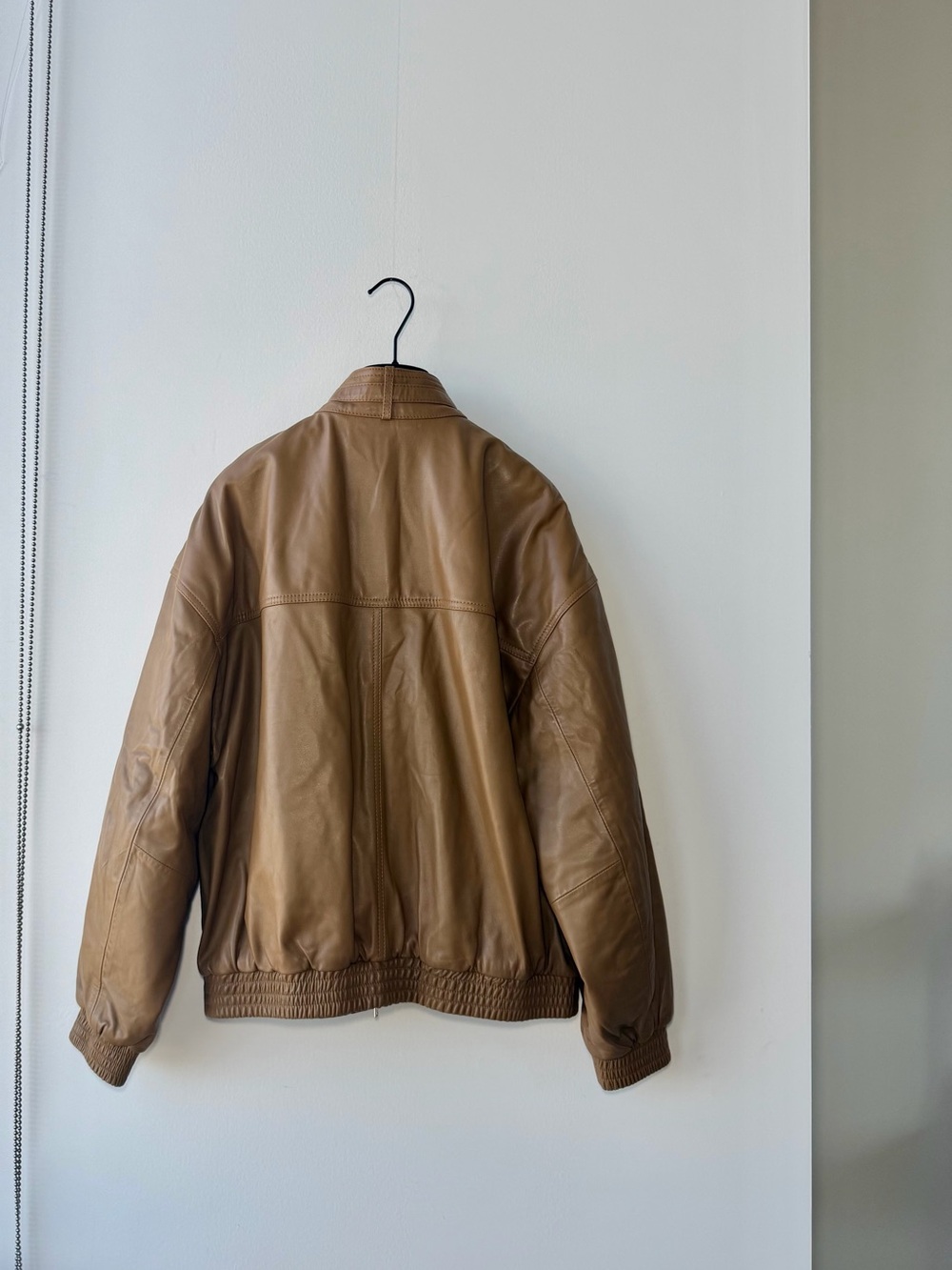 Reiss Tan Dru Atelier Leather
Latched-Collar Bomber Jacket - Picture 4 of 11